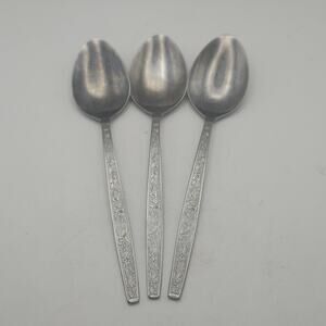 Beverly Korea Stainless Steel Floral Flatware Lot 3 Oval Soup Spoons 7 Inch